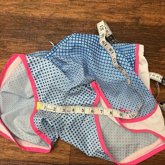 Nike shorts  - Picture 5 of 8